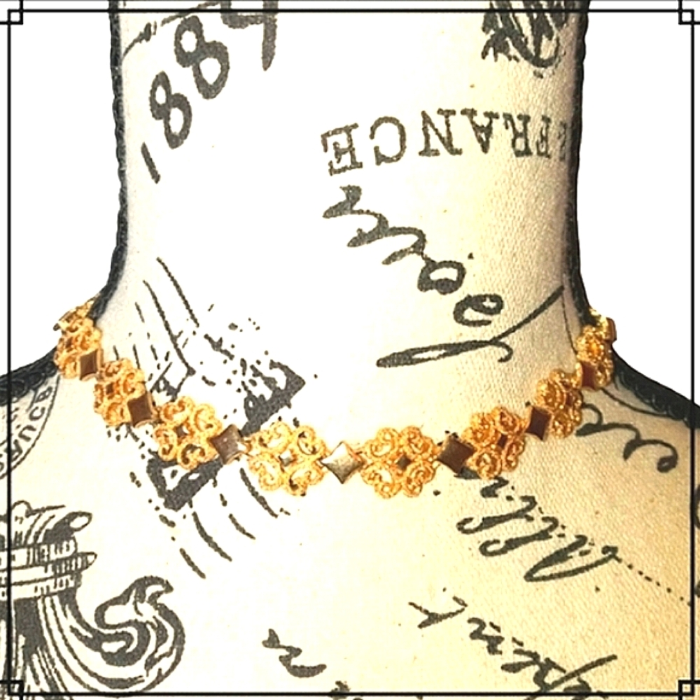 Vintage Avon Gold Filigree Choker Necklace